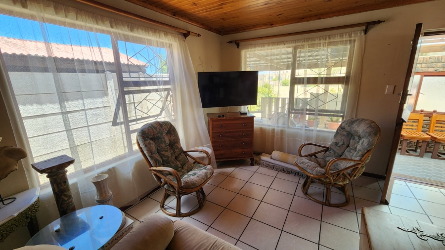 3 Bedroom Property for Sale in Hartenbos Central Western Cape